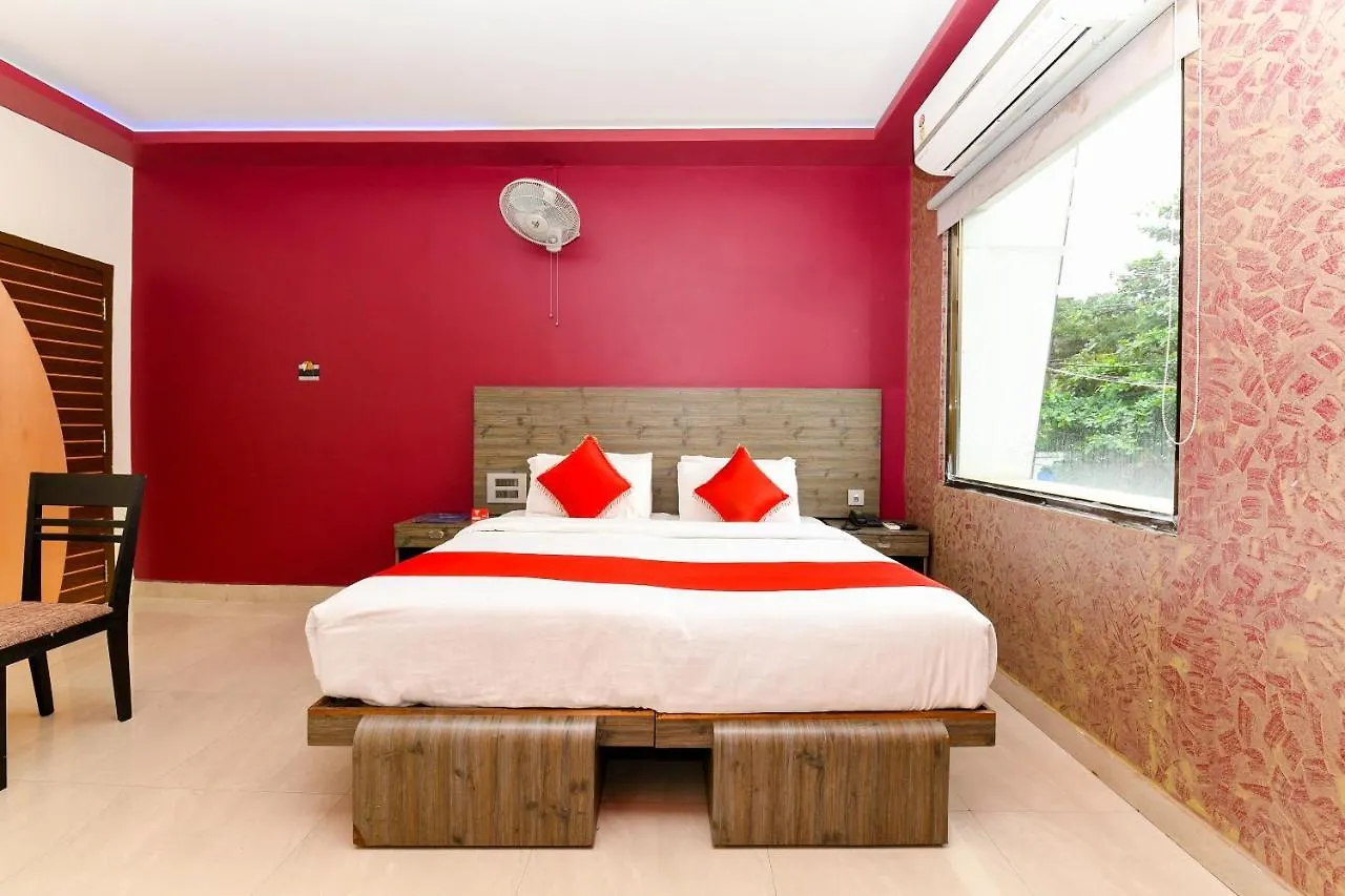 Oyo 1889 Hotel Aj Park Alappuzha 3*,