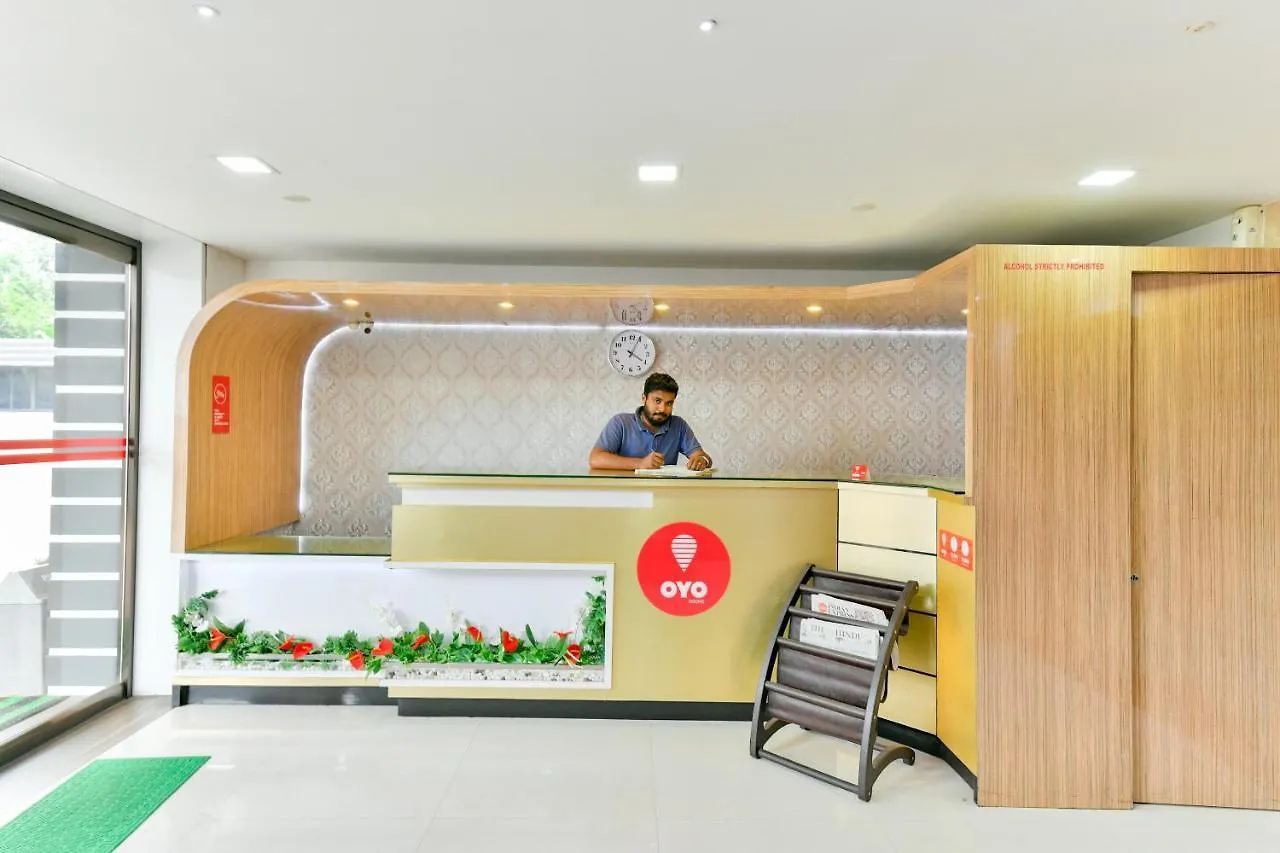 Oyo 1889 Hotel Aj Park Alappuzha 3*,
